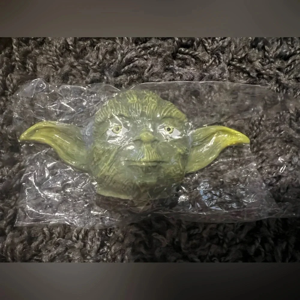 New Star Wars Yoda Head Belt Buckle